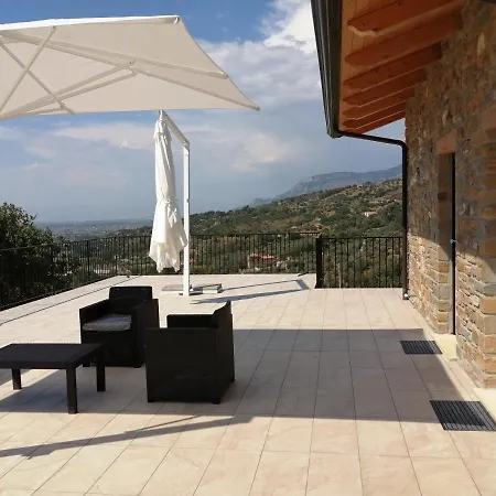 Il Poggio Eccelso Bed and breakfast