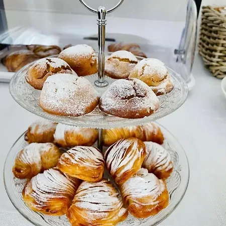 ベッド・アンド・ブレックファスト Il Poggio Eccelso 3*